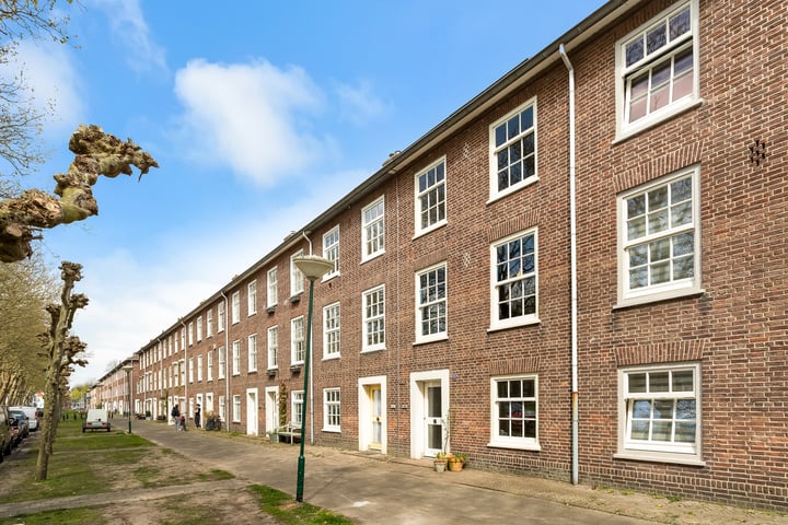 Heuvelbrink 55 in Breda