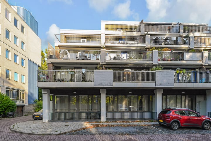 Heuvellaan 43 in Gouda foto