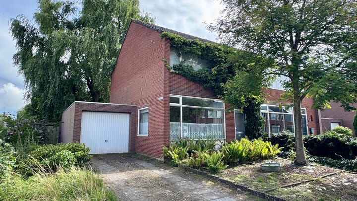 Heuvelstraat 10 in Winschoten