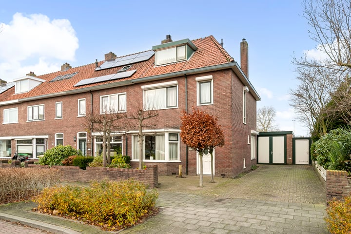 Heuvelstraat 92 in Breda foto