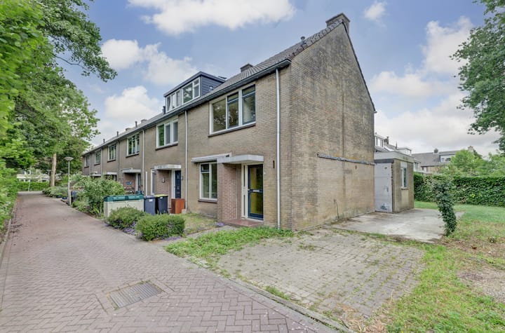 Foto van woning Heyne van Althenastraat 18, Heinenoord