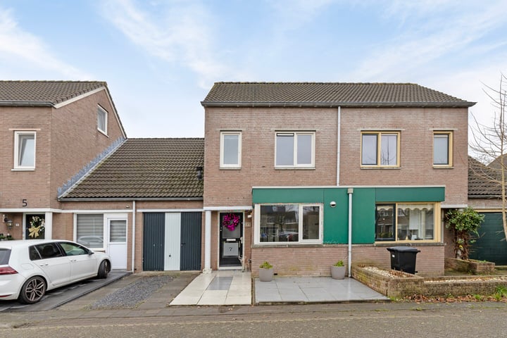 Hibiscusstraat 7 in Almere foto
