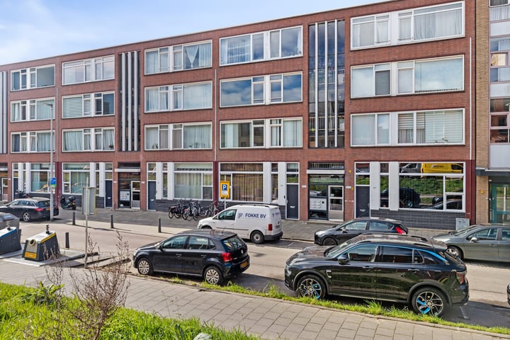 Hilledijk 79B in Rotterdam foto