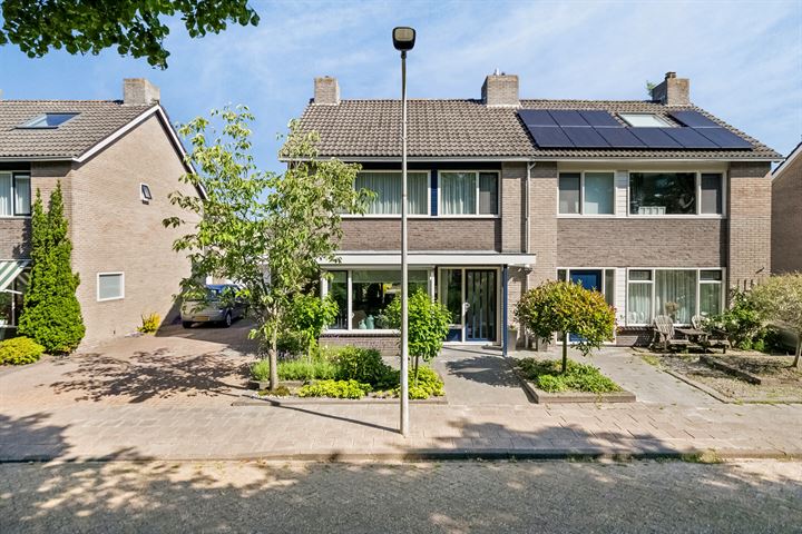 Hillemalaan 30 in Drachten foto
