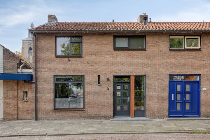 Hilstraat 3 in Oude-Tonge foto