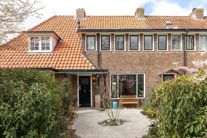 Hilvertsweg 236 in Hilversum foto