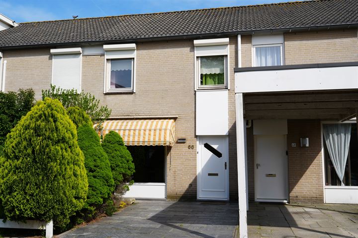 Hindeloopenstraat 66 in Tilburg foto