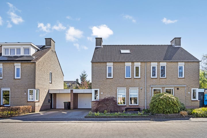 Hindeloopenstraat 98 in Tilburg foto
