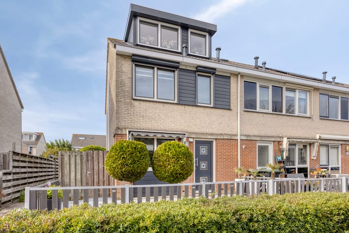 Hitchcocklaan 98 in Almere