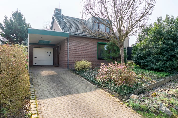 Hitsberg 17 in Born foto