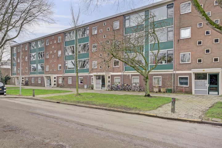 Hobbemalaan 31 in Alkmaar foto