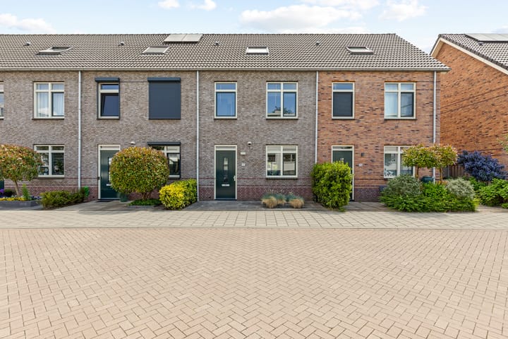 Hobbemastraat 17 in Zwijndrecht foto