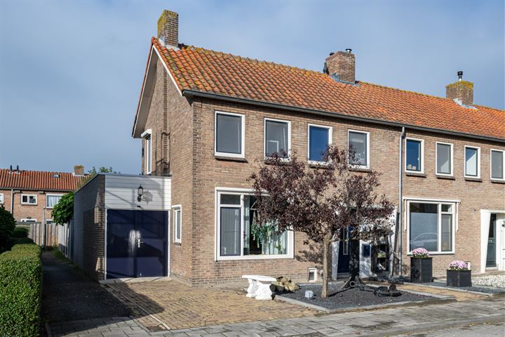 Hobius de Krijgerlaan 15 in Sommelsdijk foto