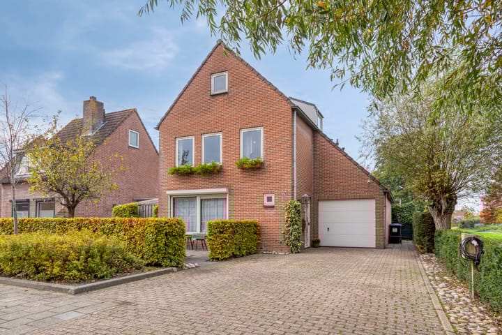Foto van woning Hoefbladstraat 12, Terneuzen