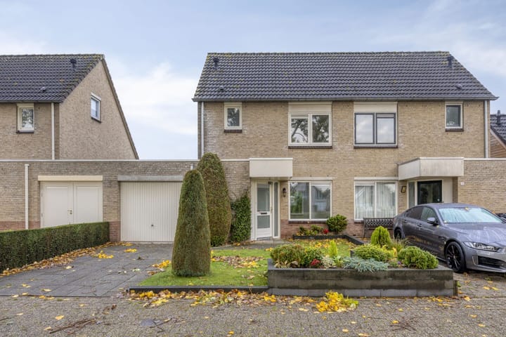 Hoefbladveld 33 in Doetinchem foto