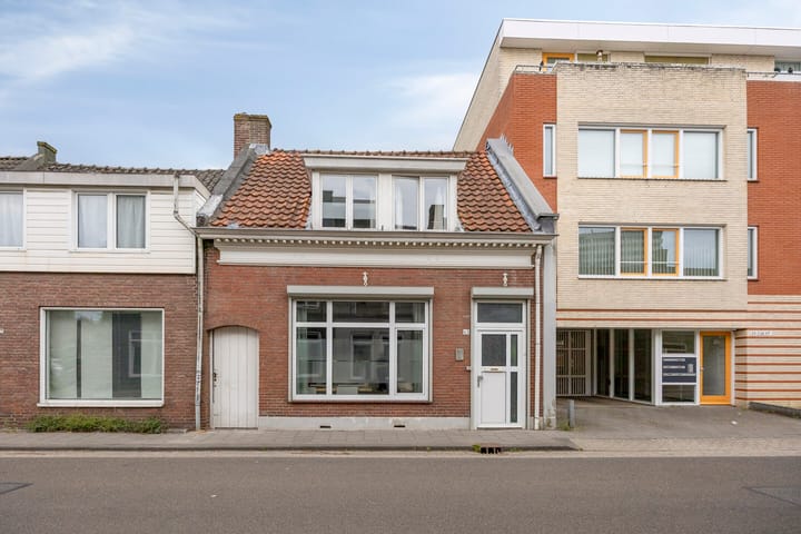 Hoefstraat 63 in Tilburg foto