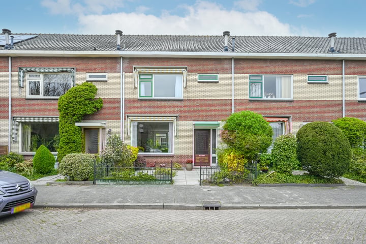 Hoekblok 32 in Wateringen foto