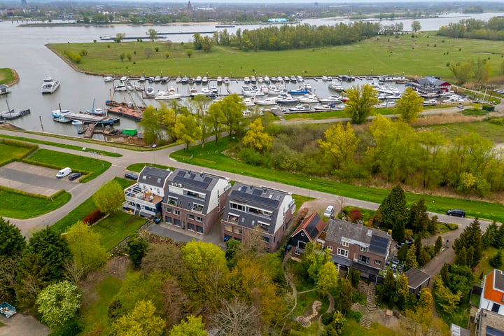 Hoekeinde 12a in Sleeuwijk foto