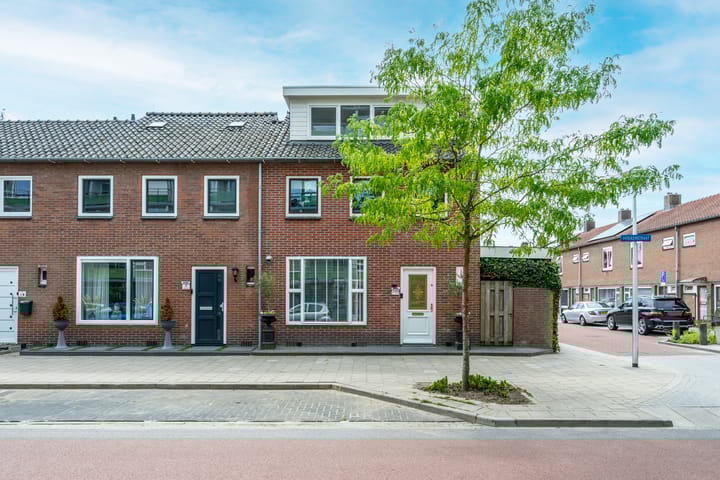 Hoekenstraat 1 in Vianen