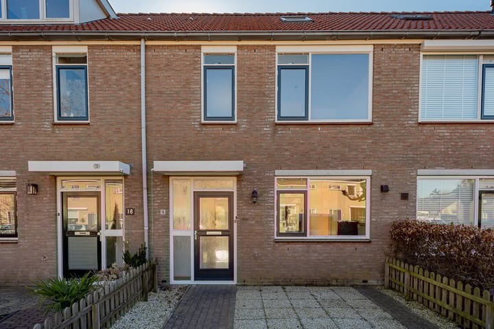Hoekwant 16 in Elburg foto