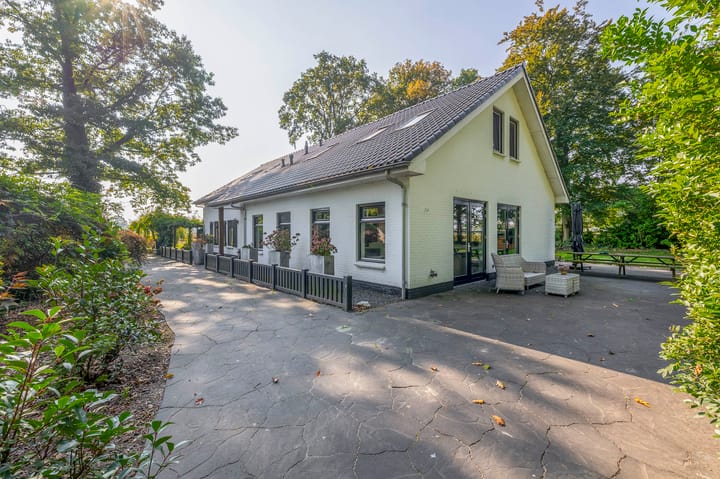 Hoevensestraat 10 in Nuenen foto