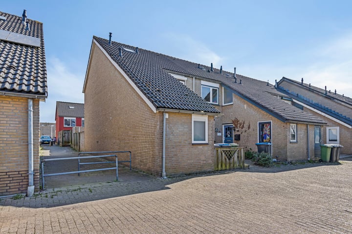 Hof van Voorne 15 in Bergen op Zoom foto