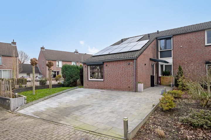 Höfkestraat 32 in Bunde foto