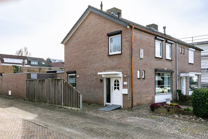 Hofstraat 16 in Heerlen foto