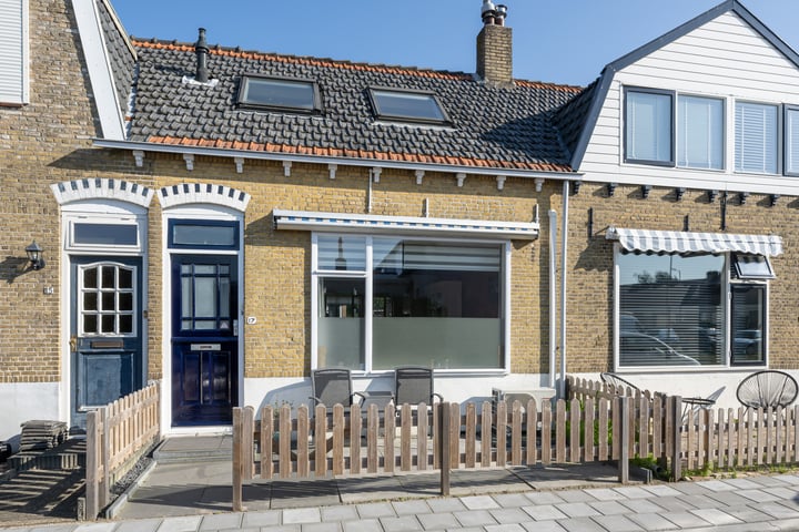 Hofstraat 17 in Sommelsdijk