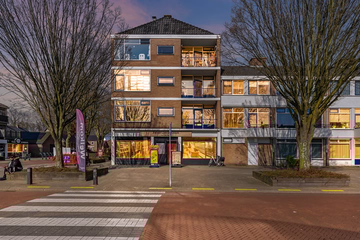 Hofveld 135 in Apeldoorn foto