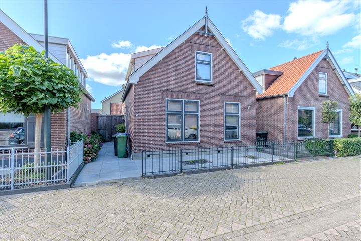 Hofweerstraat 26 in Hardinxveld-Giessendam foto