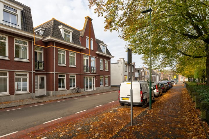 Hoge Ham 46N in Dongen foto