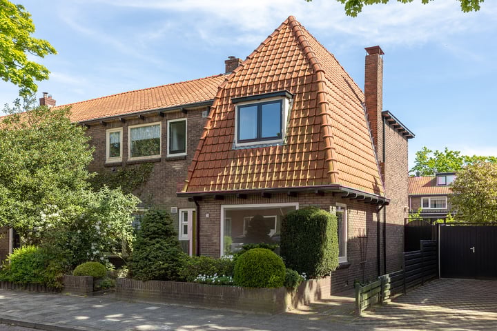 Hoge Larenseweg 256 in Hilversum