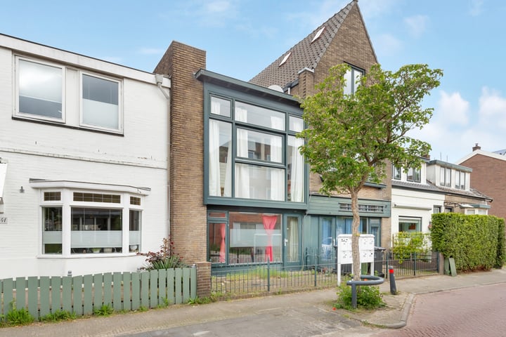 Hoge Larenseweg 43B in Hilversum