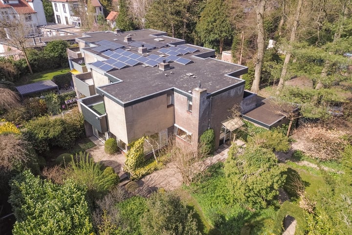 Hoge Naarderweg 73 in Hilversum