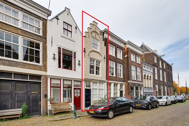 Hoge Nieuwstraat 11 in Dordrecht foto