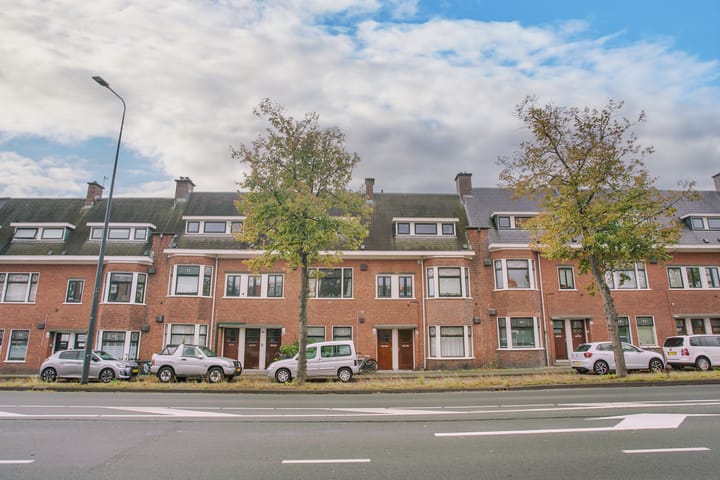 Hoge Rijndijk 103A in Leiden foto