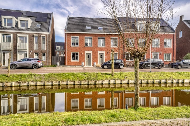 Hoge weidesingel 4 in Valkenburg foto