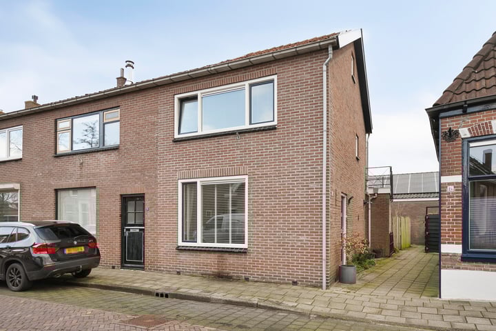 Hogenhof 23 in Nijkerk foto