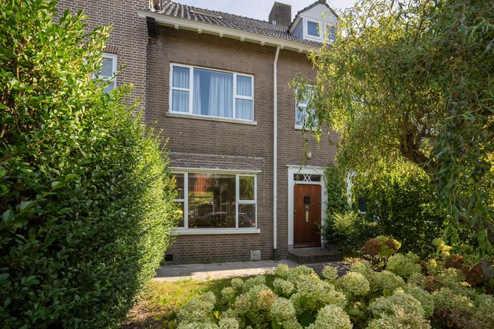 Hogerbeetsstraat 10 in Wassenaar foto