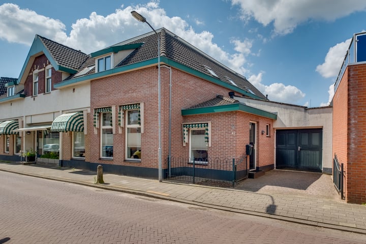 Hogestraat 47 in Dieren foto