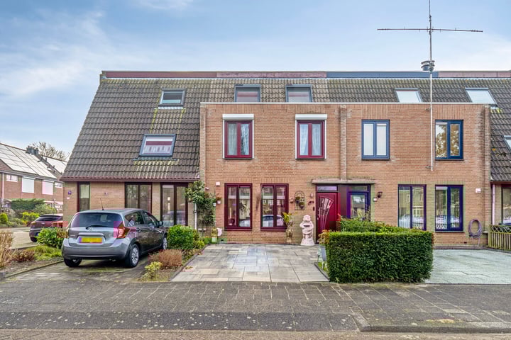 Hogeweg 35 in Spijkenisse foto