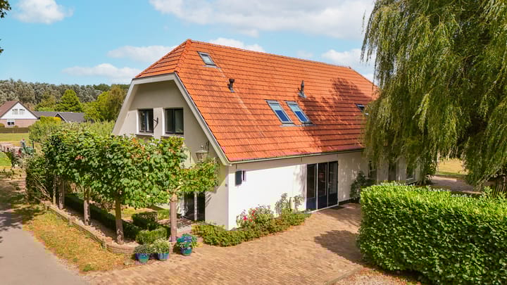 Hogeweg 36 in Dreumel foto