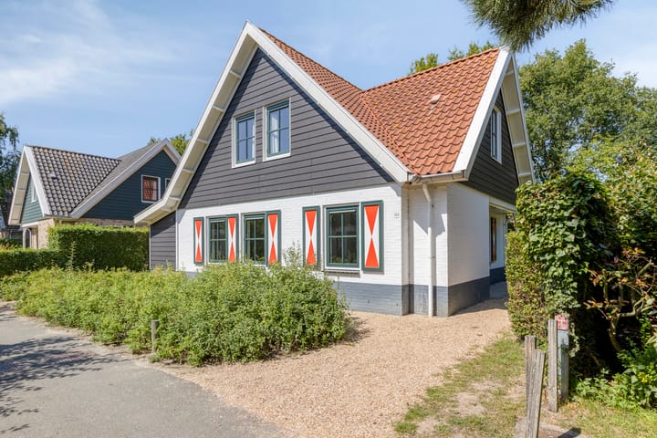 Hogeweg 44-0030 in Burgh-Haamstede foto