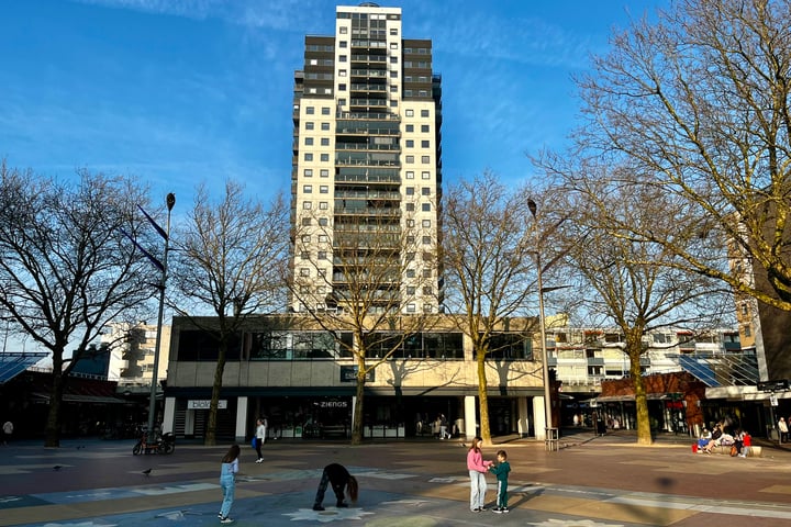 Hogewerf 49 in Vlaardingen foto