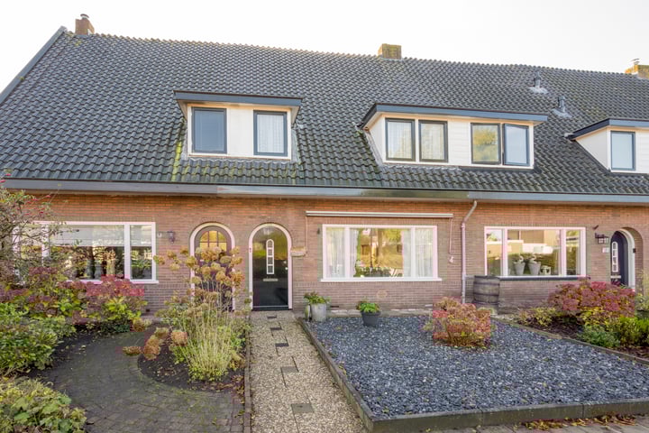 Holkerweg 16 in Nijkerk foto