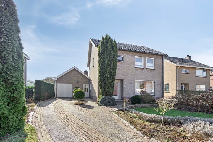Hollestraat 18 in Nederasselt