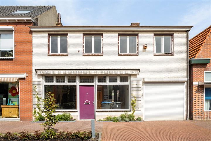 Hondseind 7 in Ossendrecht foto