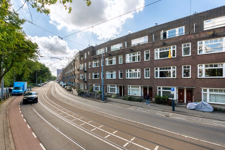 Honingerdijk 17A-02 in Rotterdam foto