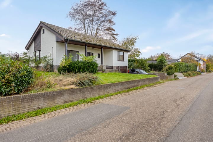 Honthem 11 in Margraten foto